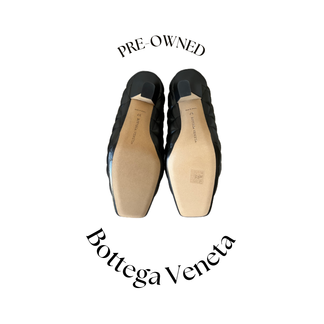 Black Quilted Pumps by Bottega Veneta size 37