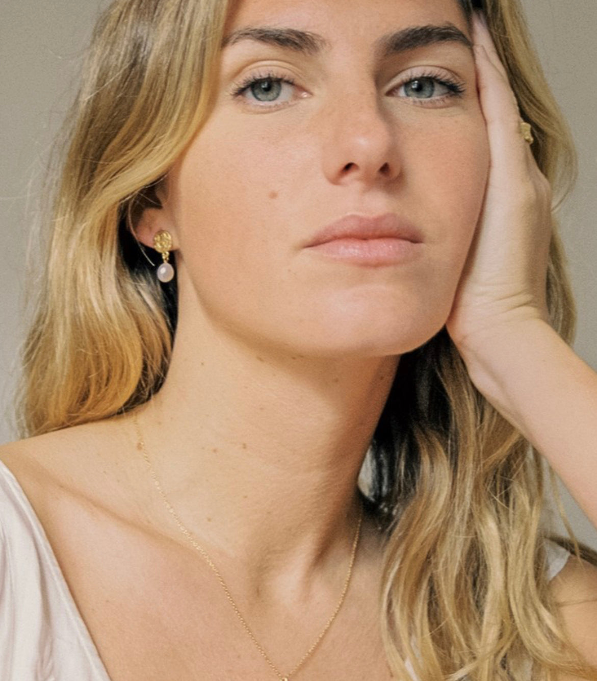 Tora Earrings